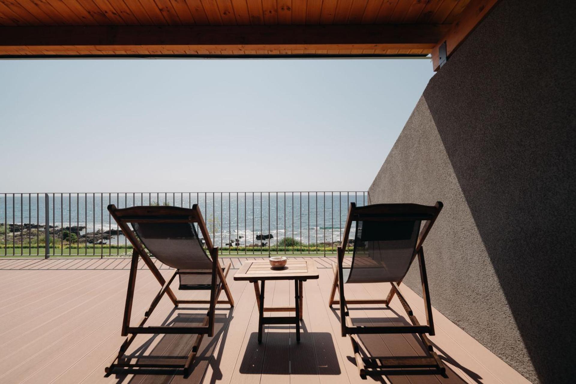 Real Life Homes Luxurious Seafront Villas Each With Their Own Private Pools Korakokhórion Екстериор снимка